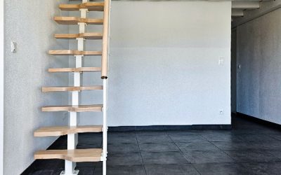 Pose du carrelage sur l’ensemble d’un logement au Barcarès